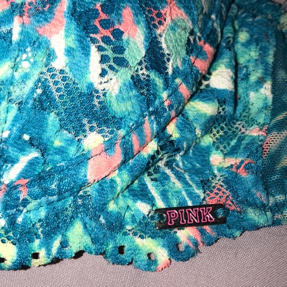 Pink Bra - Picture 2 of 3